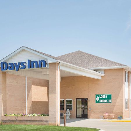 Days Inn By Wyndham Lexington Ne Exteriér fotografie