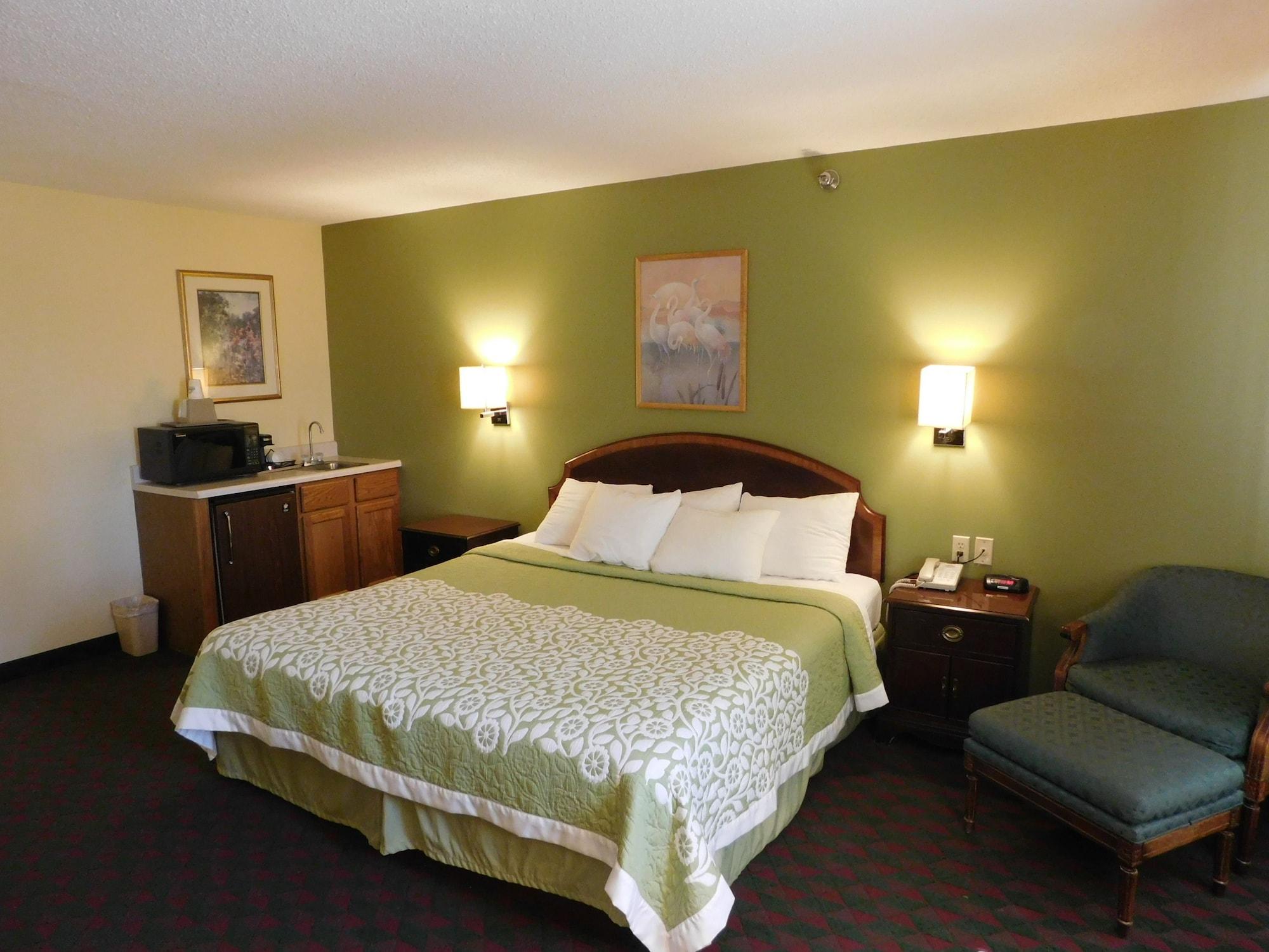 Days Inn By Wyndham Lexington Ne Exteriér fotografie