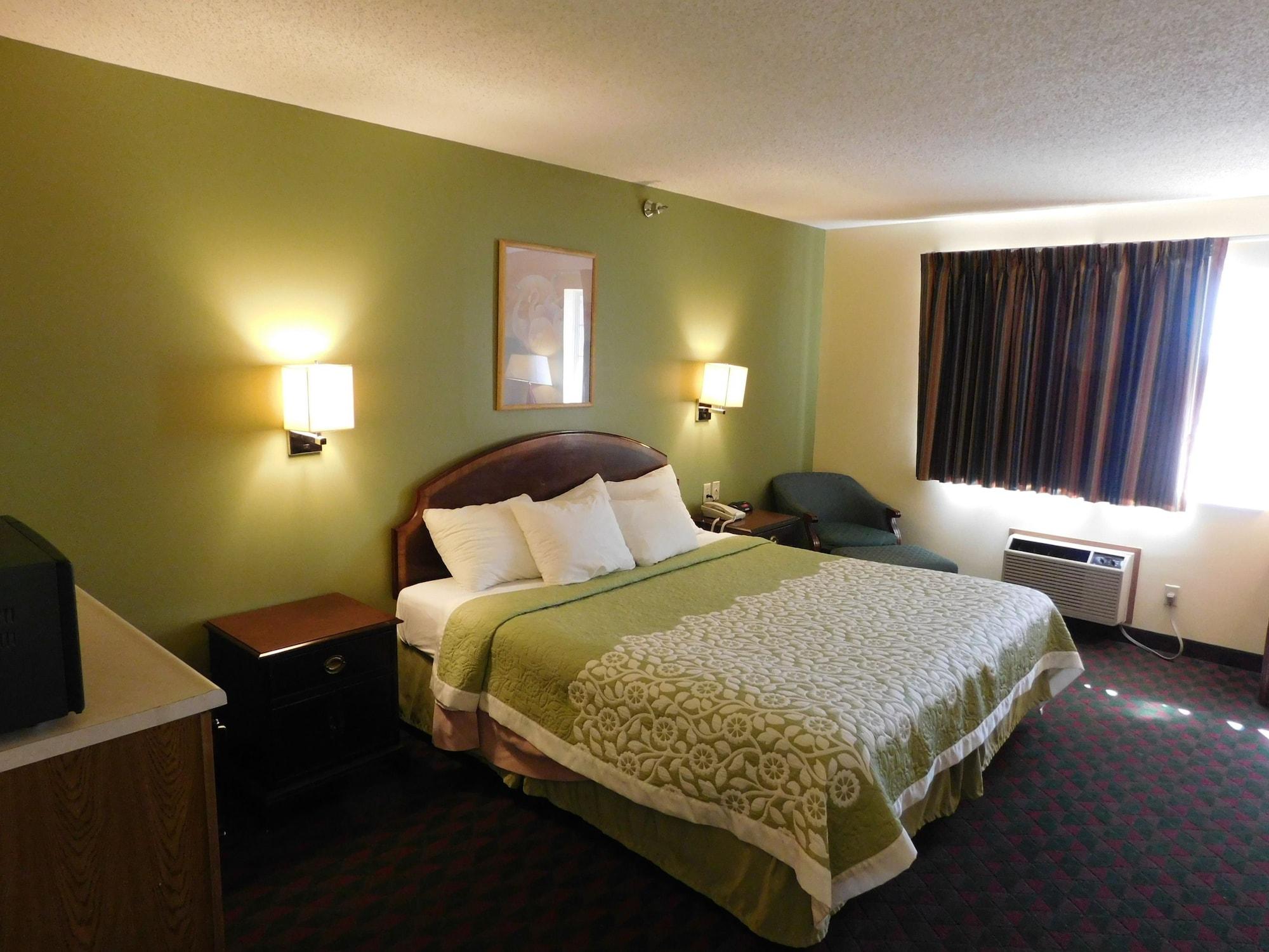 Days Inn By Wyndham Lexington Ne Exteriér fotografie